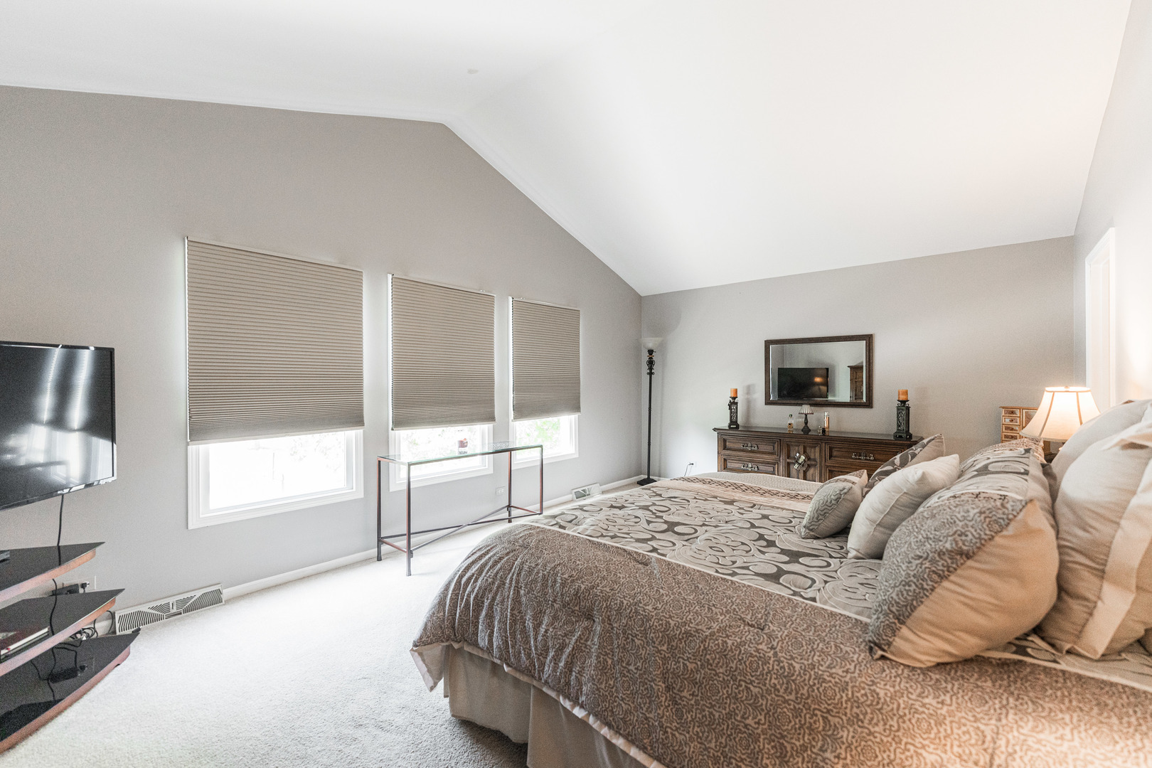 816 Springbrook Lane Bolingbrook, IL 60490 - Photo 15 of 29