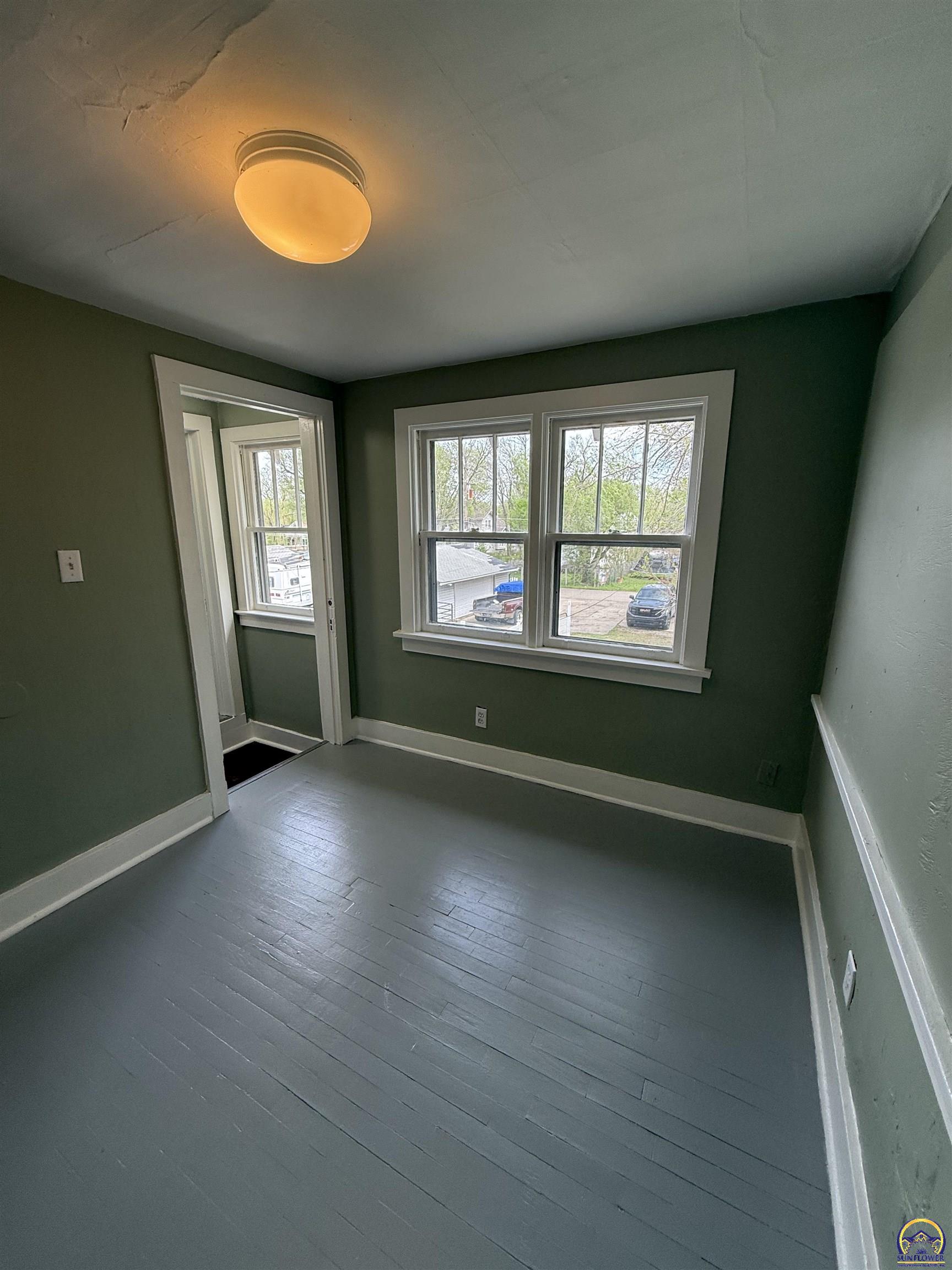 1222 Southwest Lane Street Topeka, KS 66604 - Photo 12 of 23