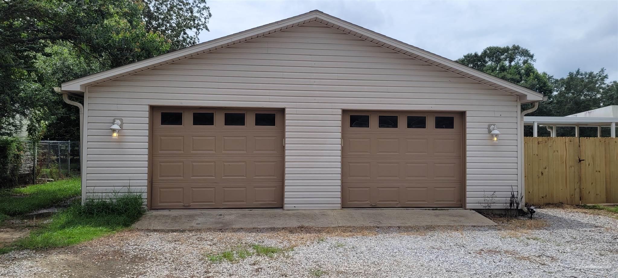 4381 Chestnut Road Molino, FL 32577 - Photo 24 of 36 Gallery Image 24