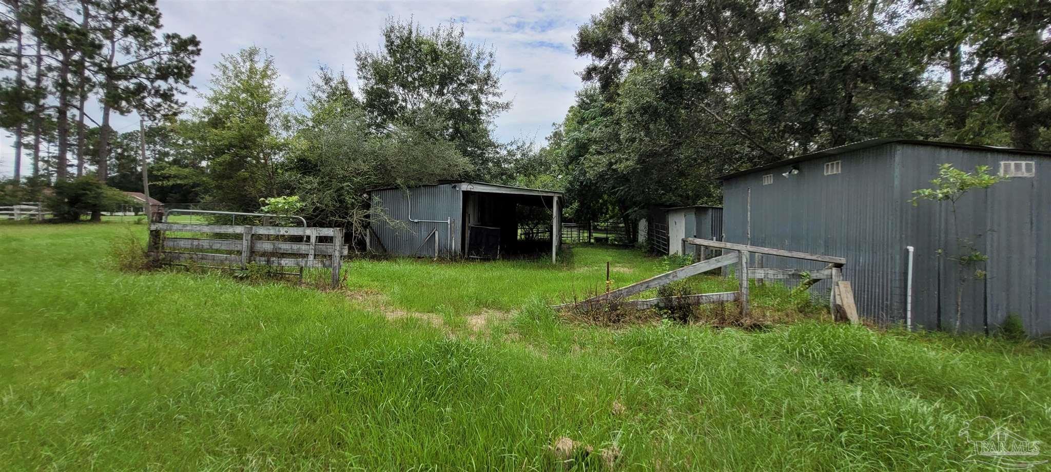 4381 Chestnut Road Molino, FL 32577 - Photo 31 of 36 Gallery Image 31