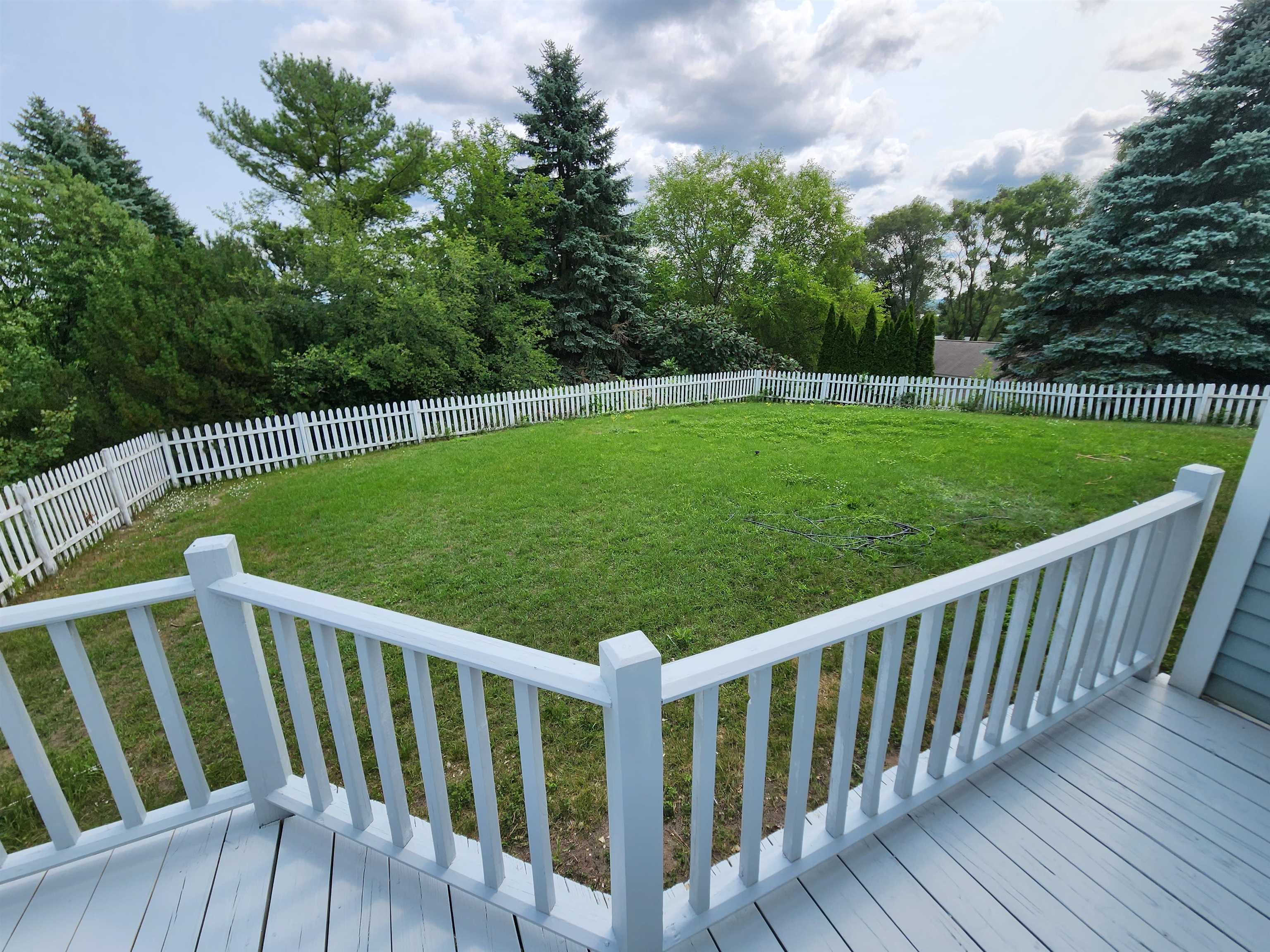 4085 Barnes Road Traverse City, MI 49684 - Photo 30 of 34 1917973-7E77FB4C-882B-4EB7-A928-8622045CA789.JPG