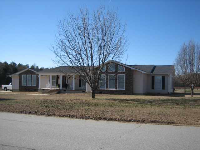 618 State Rd S-4-324 Honea Path, SC 29654 - Photo 1 of 16