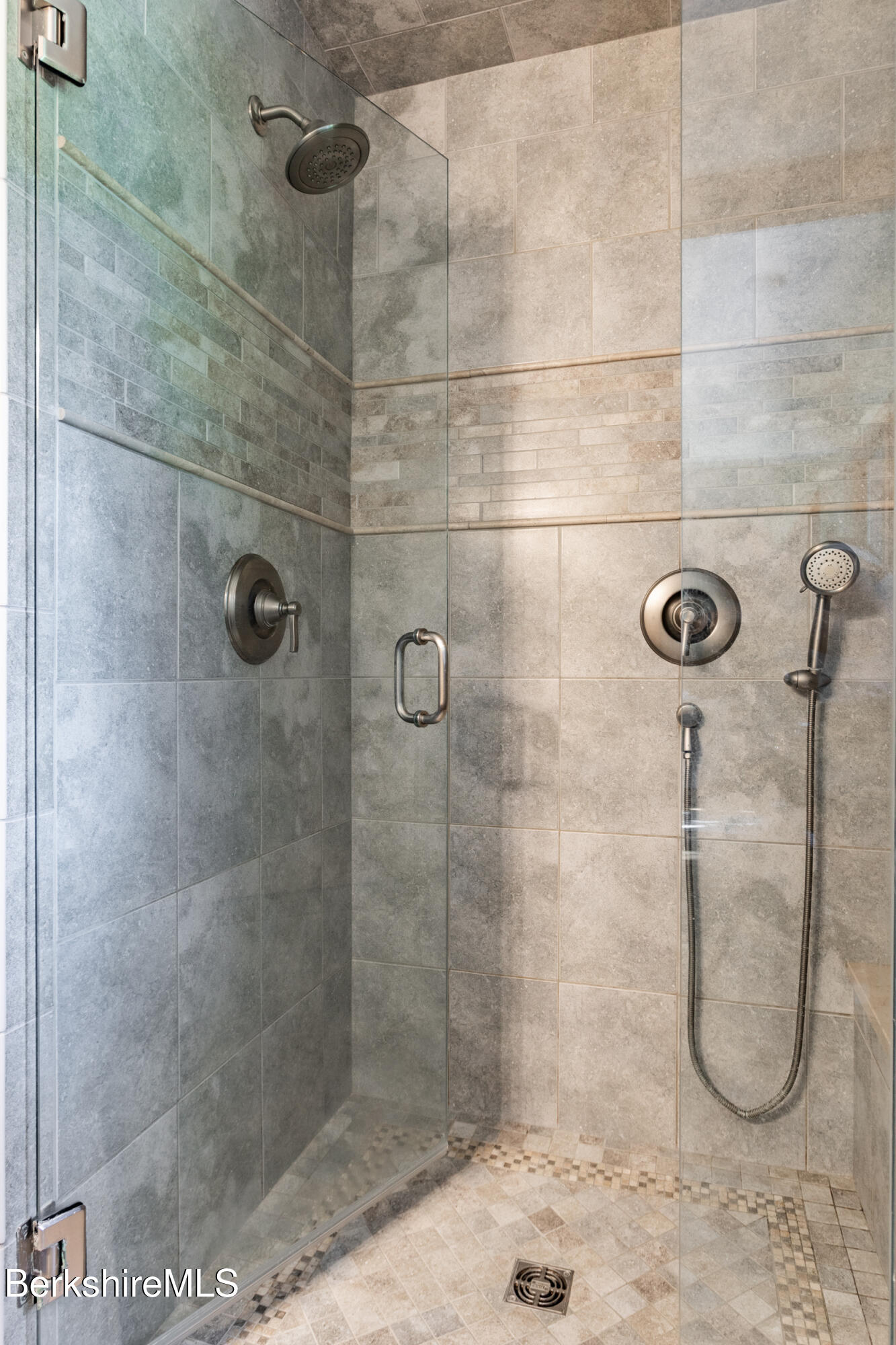 329 Dublin Road Richmond, MA 01201 - Photo 16 of 46 Large Shower