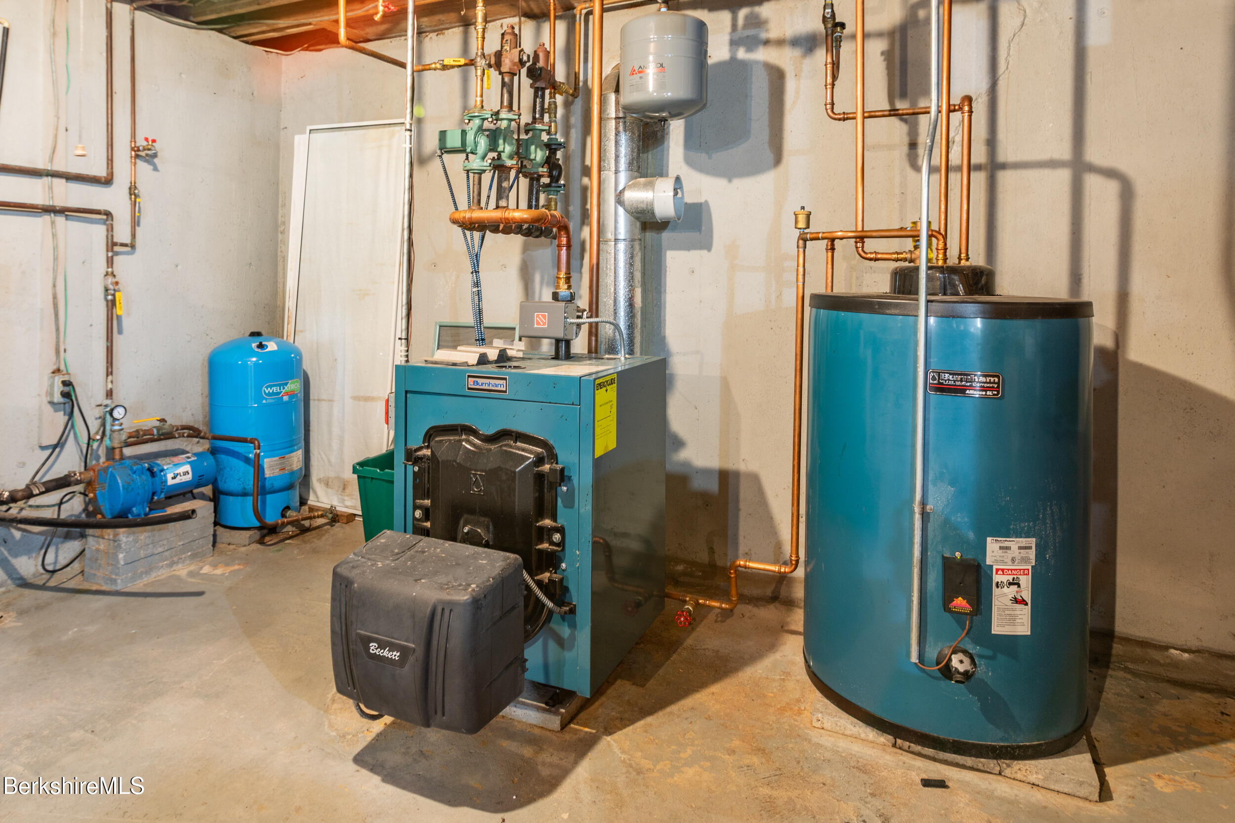 329 Dublin Road Richmond, MA 01201 - Photo 26 of 46 Utilties