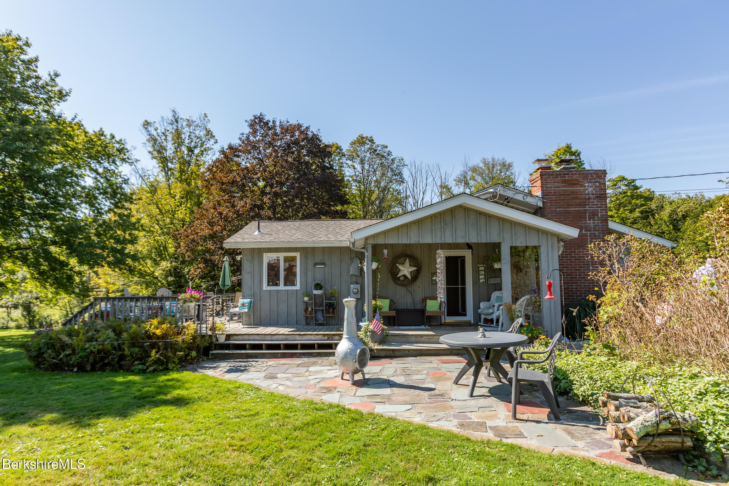 329 Dublin Road Richmond, MA 01201 - Photo 30 of 46 Side of Home