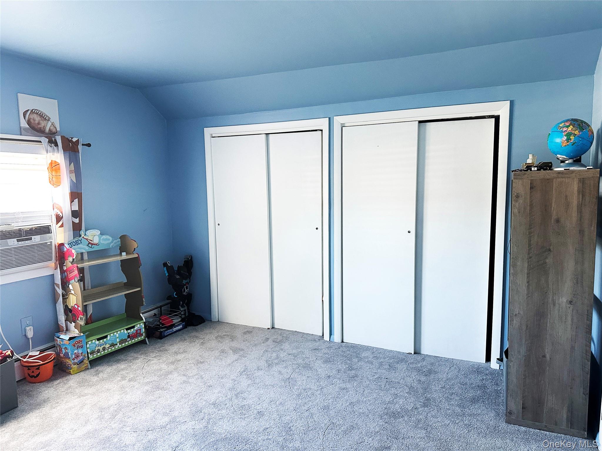 94 Mallard Road Levittown, NY 11756 - Photo 10 of 15