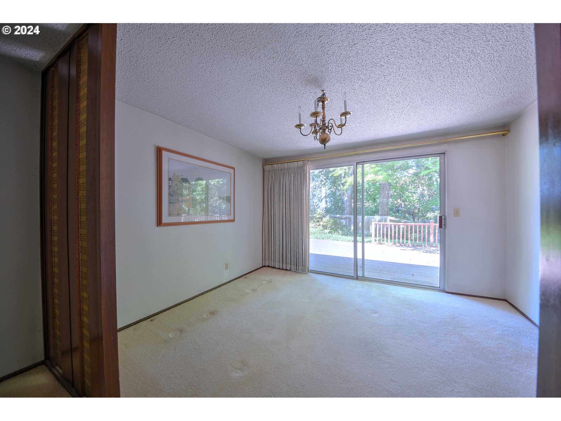 55 Coachman Drive Eugene, OR 97405 - Photo 6 of 32