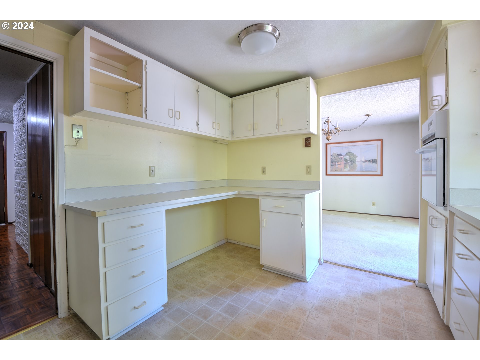 55 Coachman Drive Eugene, OR 97405 - Photo 10 of 32