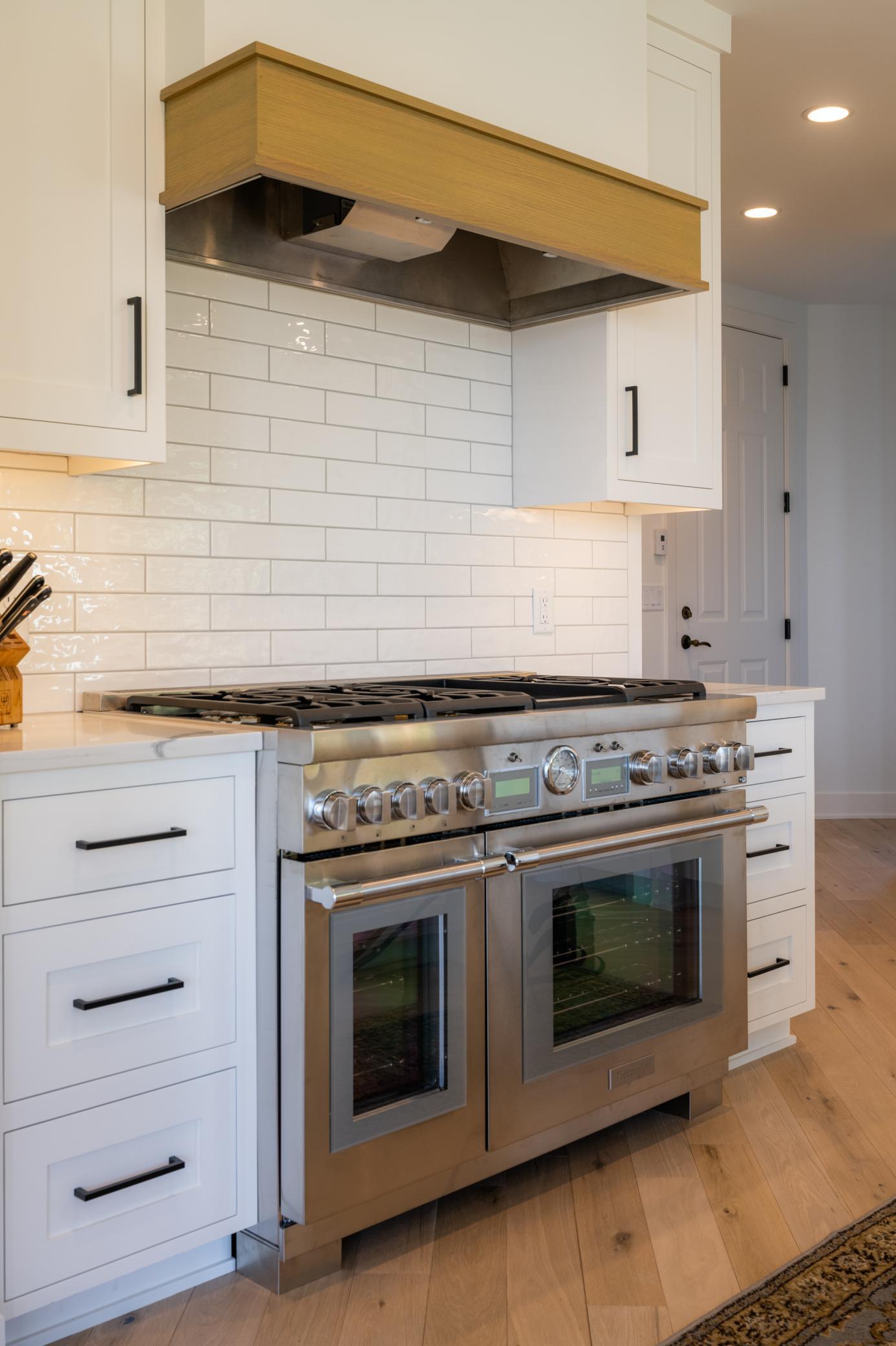 2618 Casco Point Road Orono, MN 55391 - Photo 5 of 15