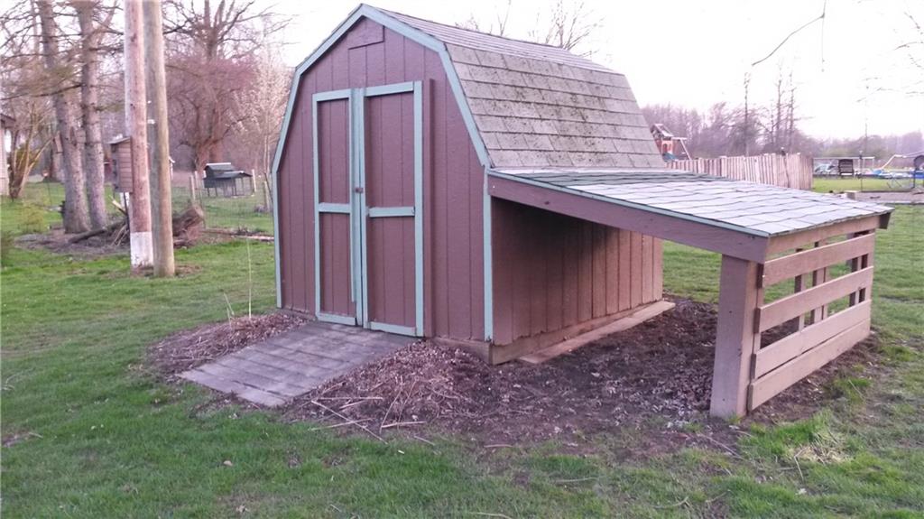 3637 Evergreen Road Pulaski, PA 16143 - Photo 23 of 25