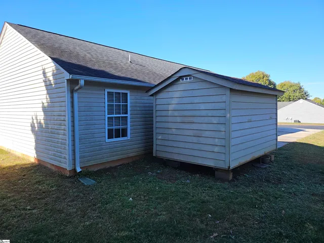 $1,780 | 132 Falcon Ridge Drive, Boiling Springs, SC 29316