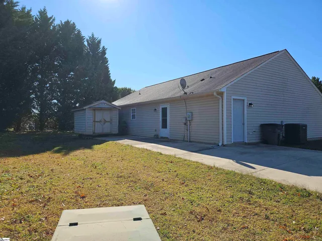 $1,780 | 132 Falcon Ridge Drive, Boiling Springs, SC 29316