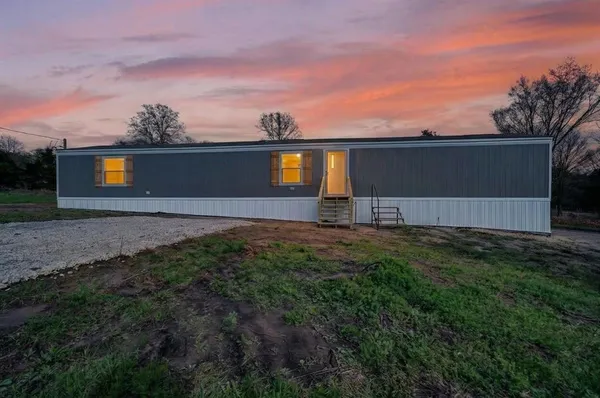 $1,800 | 10895 Catfish Drive, Quinlan, TX 75474