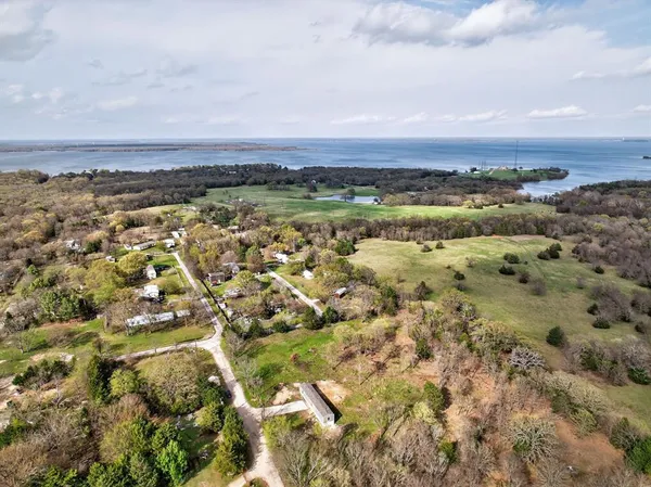 $1,800 | 10895 Catfish Drive, Quinlan, TX 75474