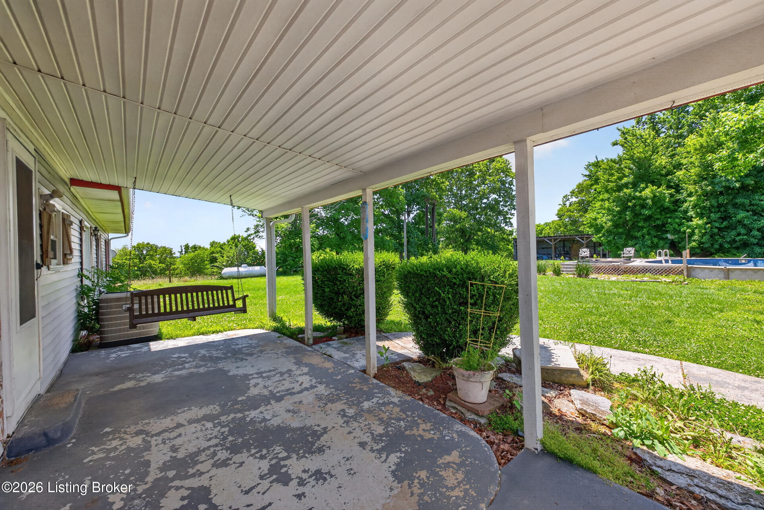 957 Cane Run Road Springfield, KY 40069 - Photo 31 of 50 Back Covered Porch