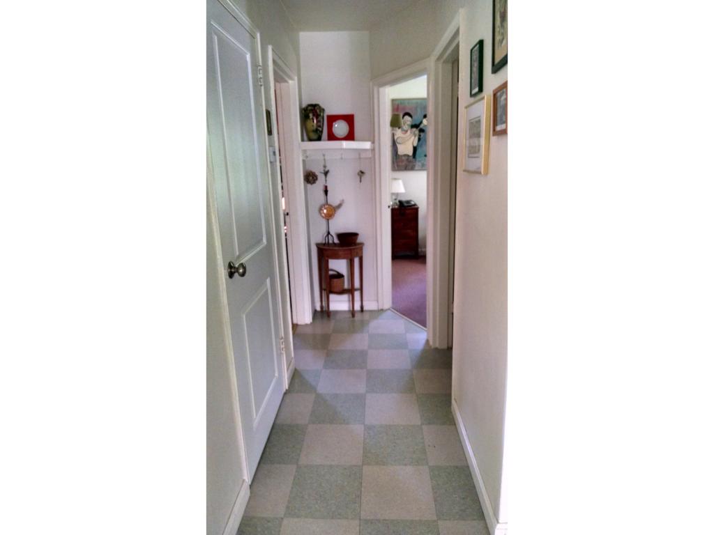 210 Woodlawn Road Burlington, VT 05408 - Photo 11 of 27 Gallery Image 11