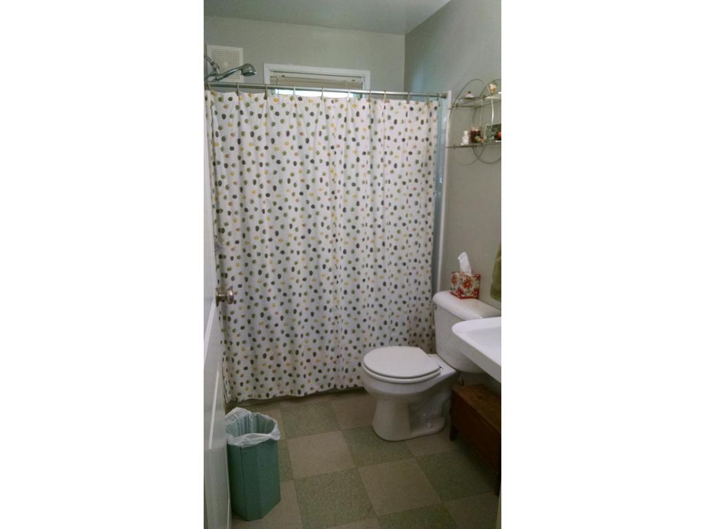 210 Woodlawn Road Burlington, VT 05408 - Photo 12 of 27 Gallery Image 12
