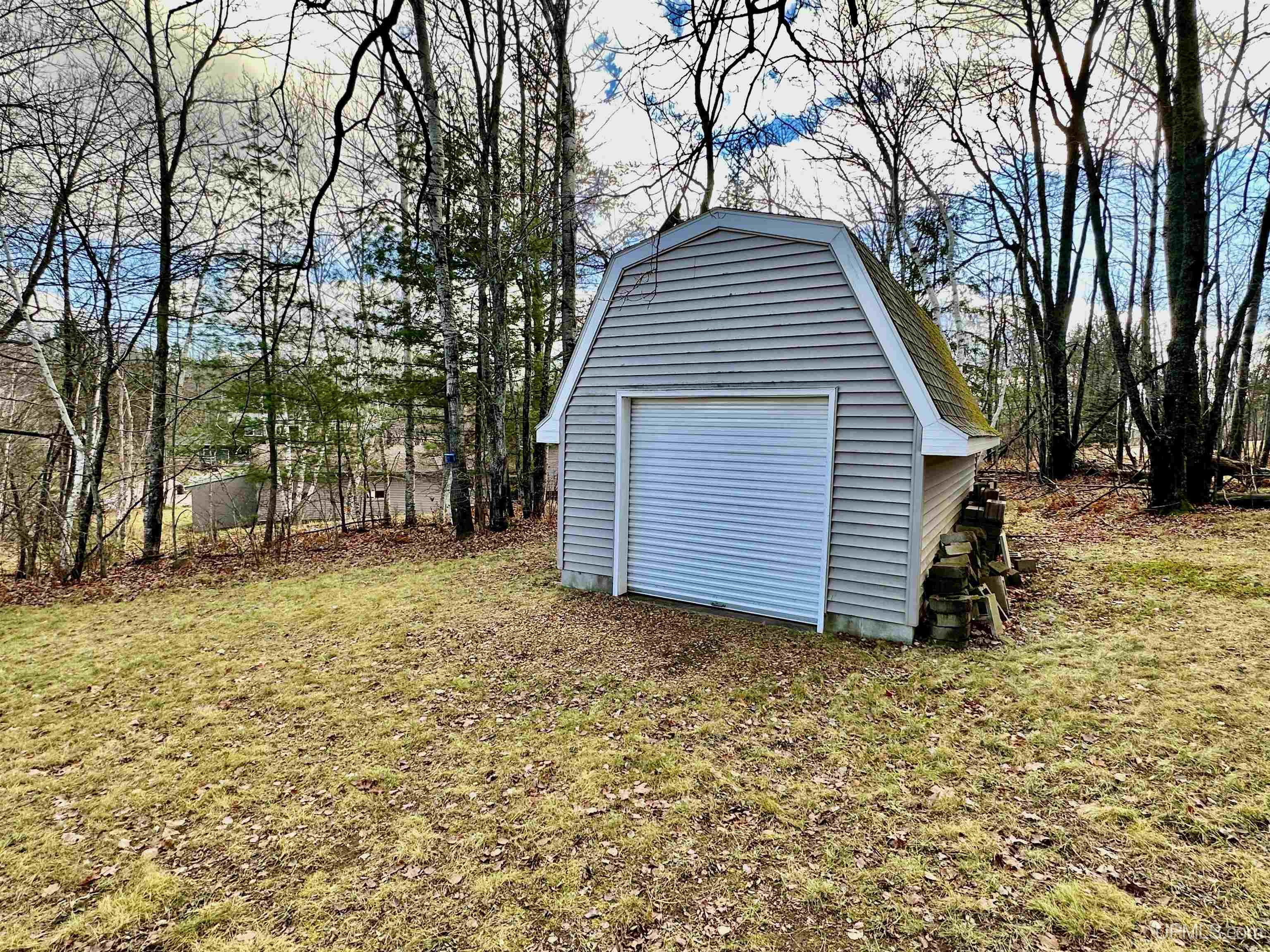 24 Partridge Lane Ishpeming, MI 49849 - Photo 6 of 65 Gallery Image 6