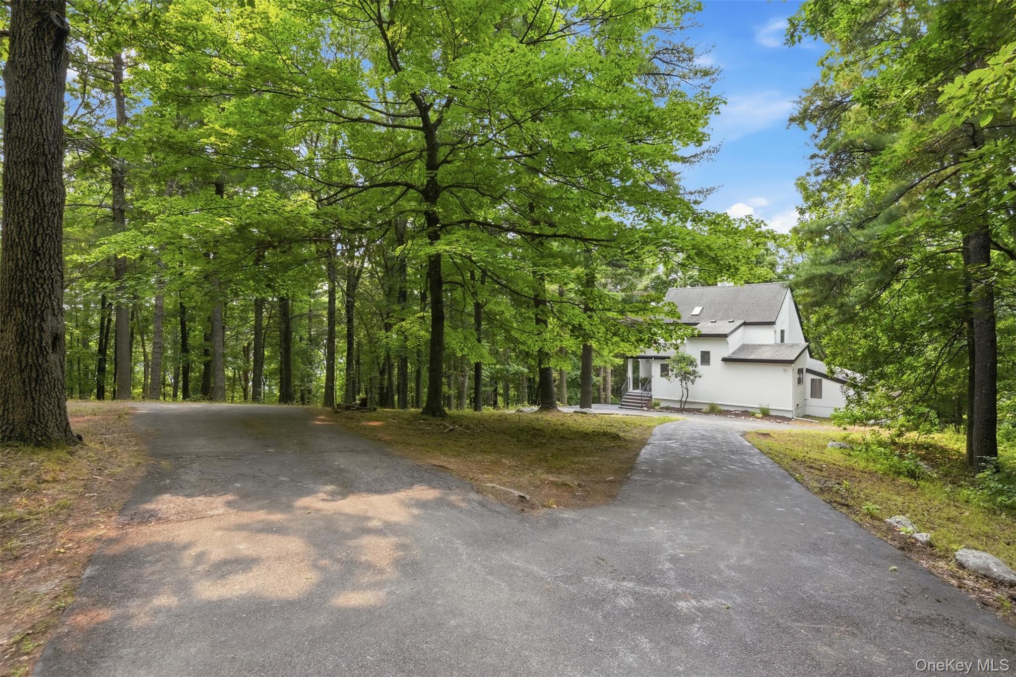11 Spies Road New Paltz, NY 12561 - Photo 1 of 29