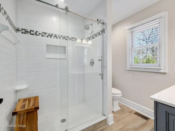 $1,225,000 | 411 West Birchwood Road, Hinsdale, IL 60521