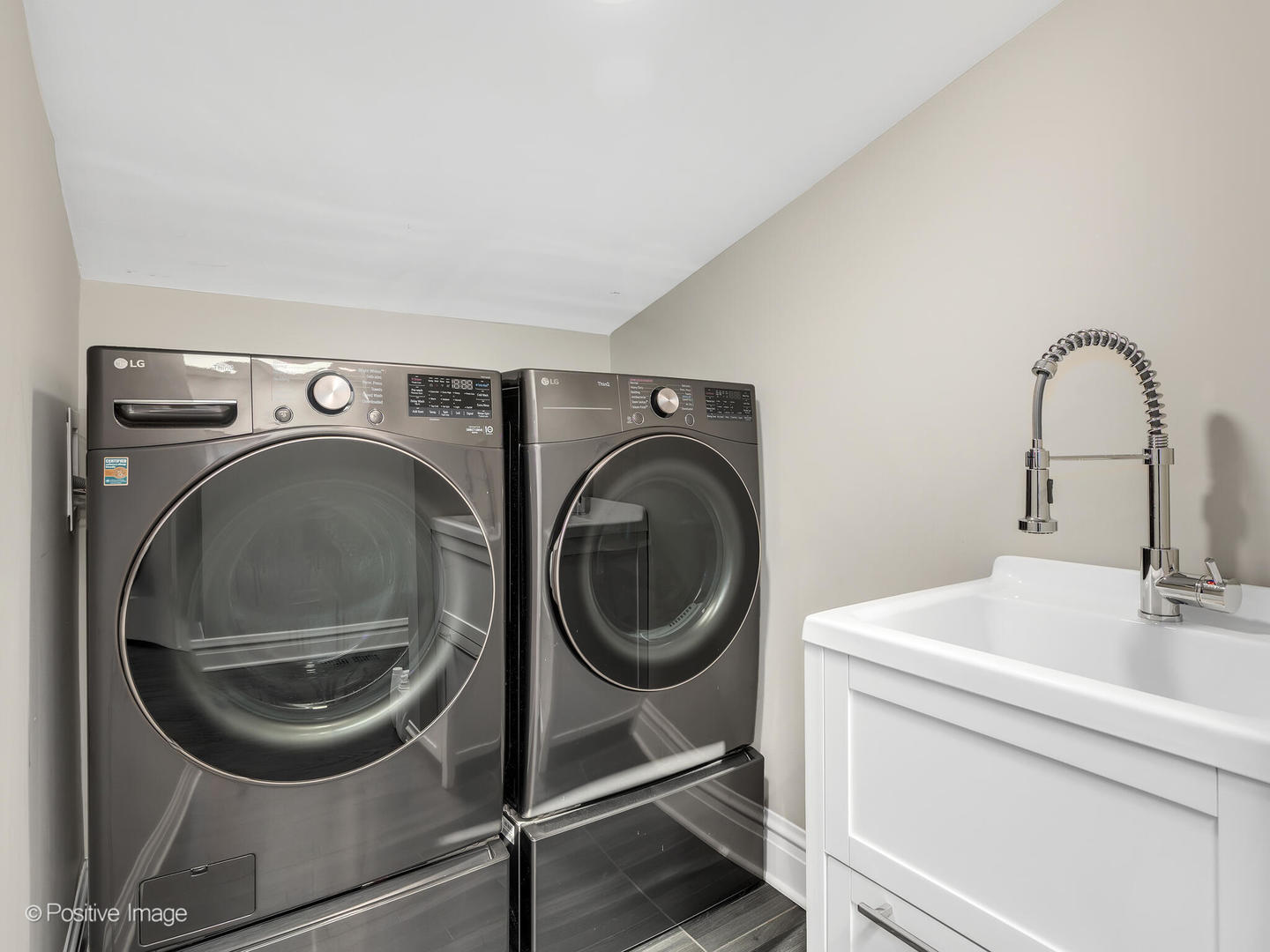 411 West Birchwood Road Hinsdale, IL 60521 - Photo 25 of 37