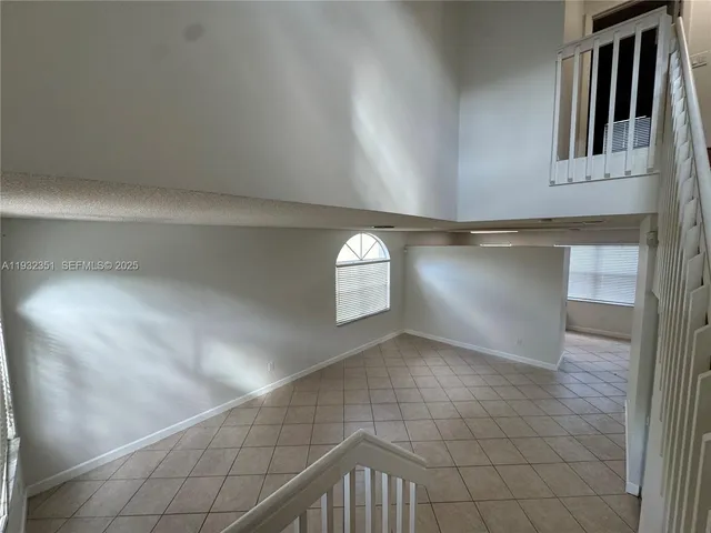 $4,100 | 327 Northwest 159th Avenue, Pembroke Pines, FL 33028