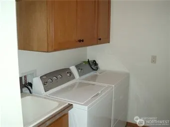 $2,500 | 512 Talbott Street, La Conner, WA 98257