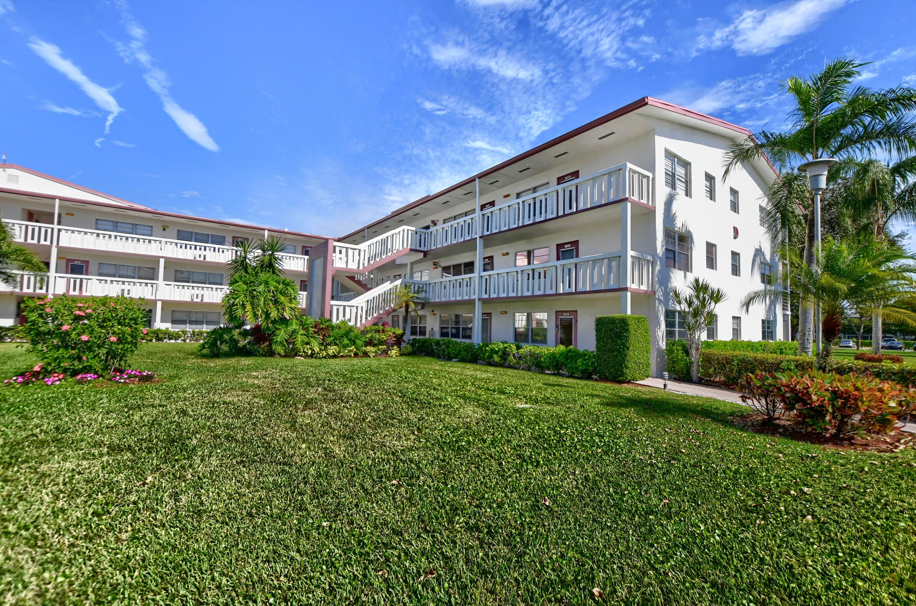 140 Fanshaw D Boca Raton, FL 33434 - Photo 9 of 24 EBF_3293-HDR(5)