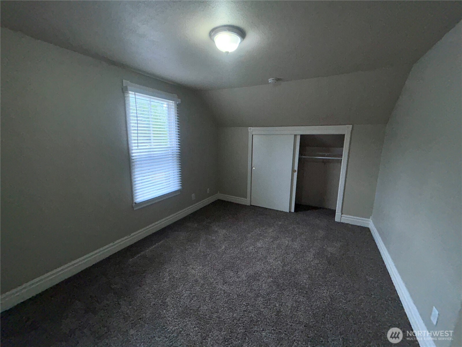 2716 South 14th Street Tacoma, WA 98405 - Photo 16 of 28 an empty room with windows