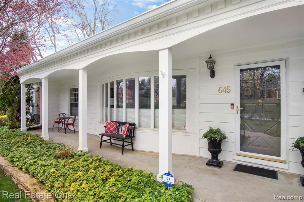 645 Cherry Tree Lane Rochester Hills, MI 48306 - Photo 41 of 43