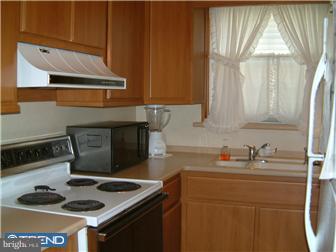 6 Green Valley Road Wallingford, PA 19086 - Photo 7 of 12 Kitchen
