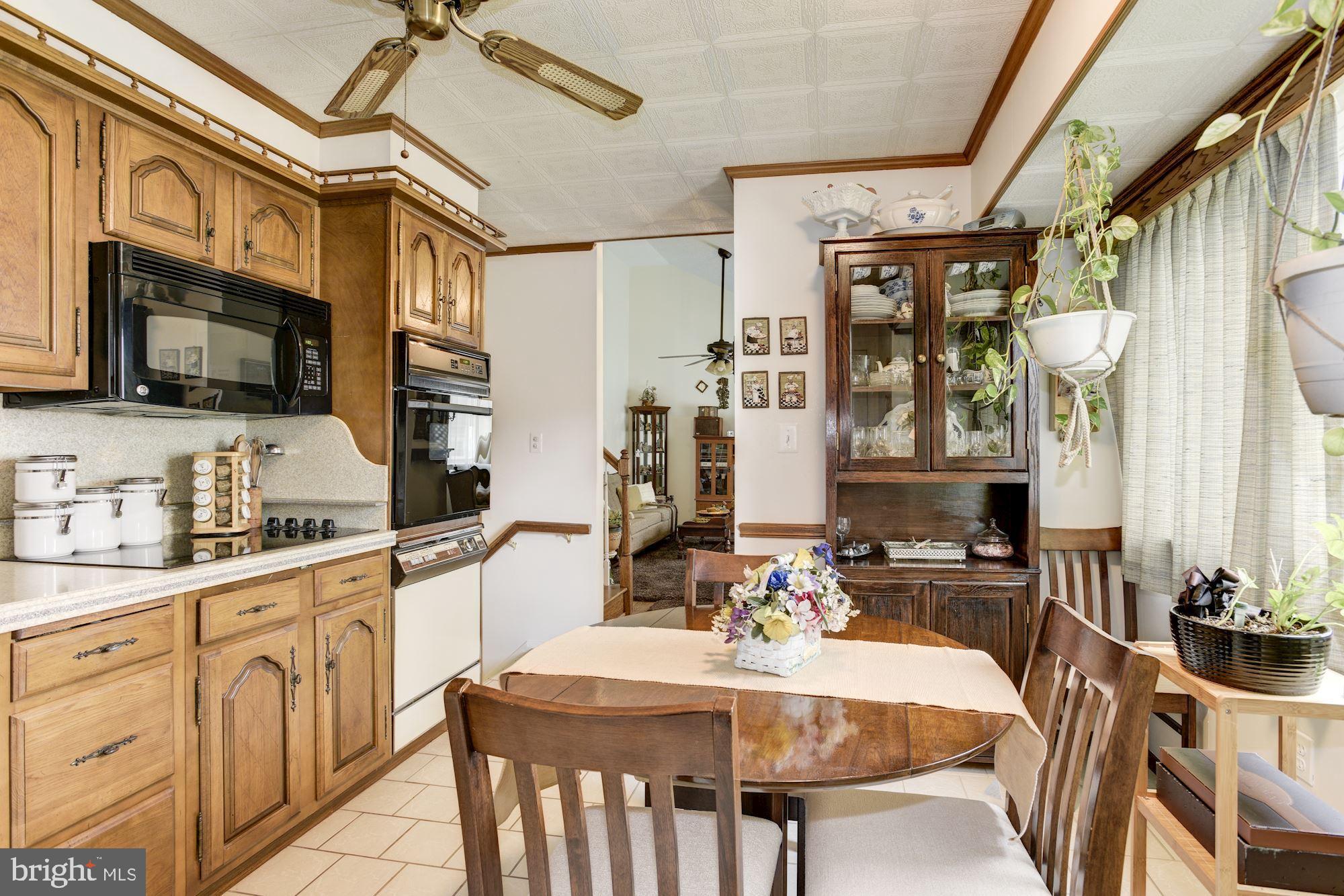 4101 Glen Park Road Nottingham, MD 21236 - Photo 8 of 26 Eat-In Kitchen