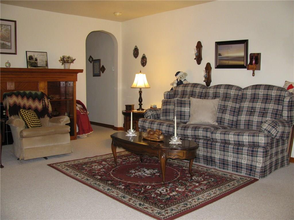 18 Werner Road Greenville, PA 16125 - Photo 15 of 24 Living room