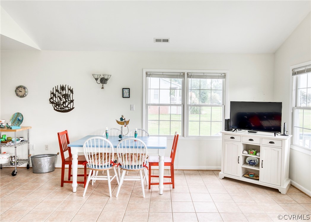 5219 Water View Road Water View, VA 23180 - Photo 9 of 25 Gallery Image 9