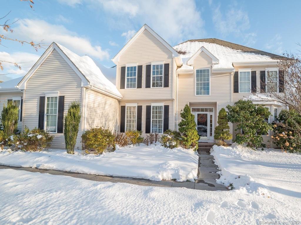 35 Buckingham Road Avon, CT 06001 - Photo 1 of 1