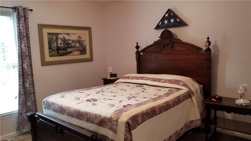 4982 Follansbee Road Winston-Salem, NC 27127 - Photo 7 of 20 Gallery Image 7
