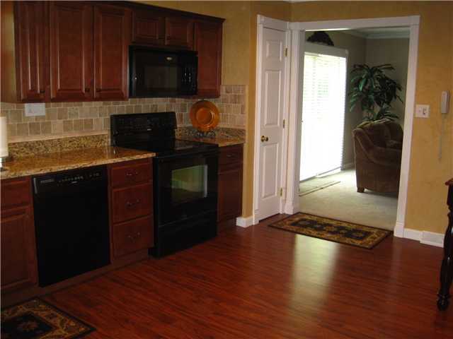 5627 Wilcox Road Dublin, OH 43016 - Photo 4 of 25 Gallery Image 4