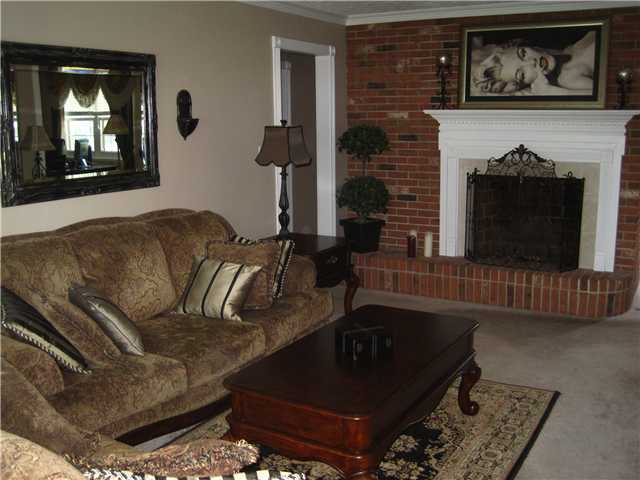 5627 Wilcox Road Dublin, OH 43016 - Photo 9 of 25 Gallery Image 9