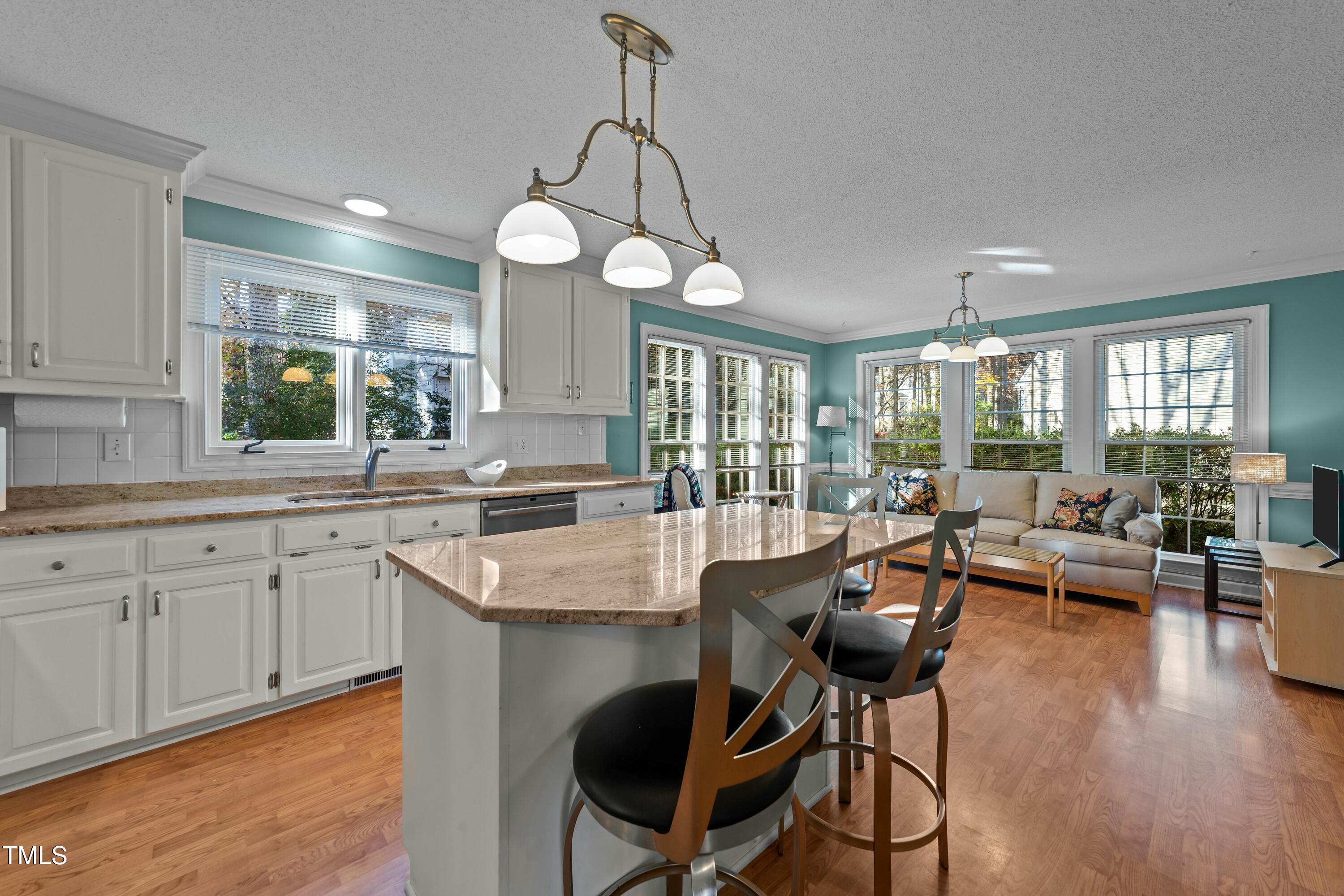 209 Kingsmill Road Cary, NC 27511 - Photo 17 of 54 Kitchen
