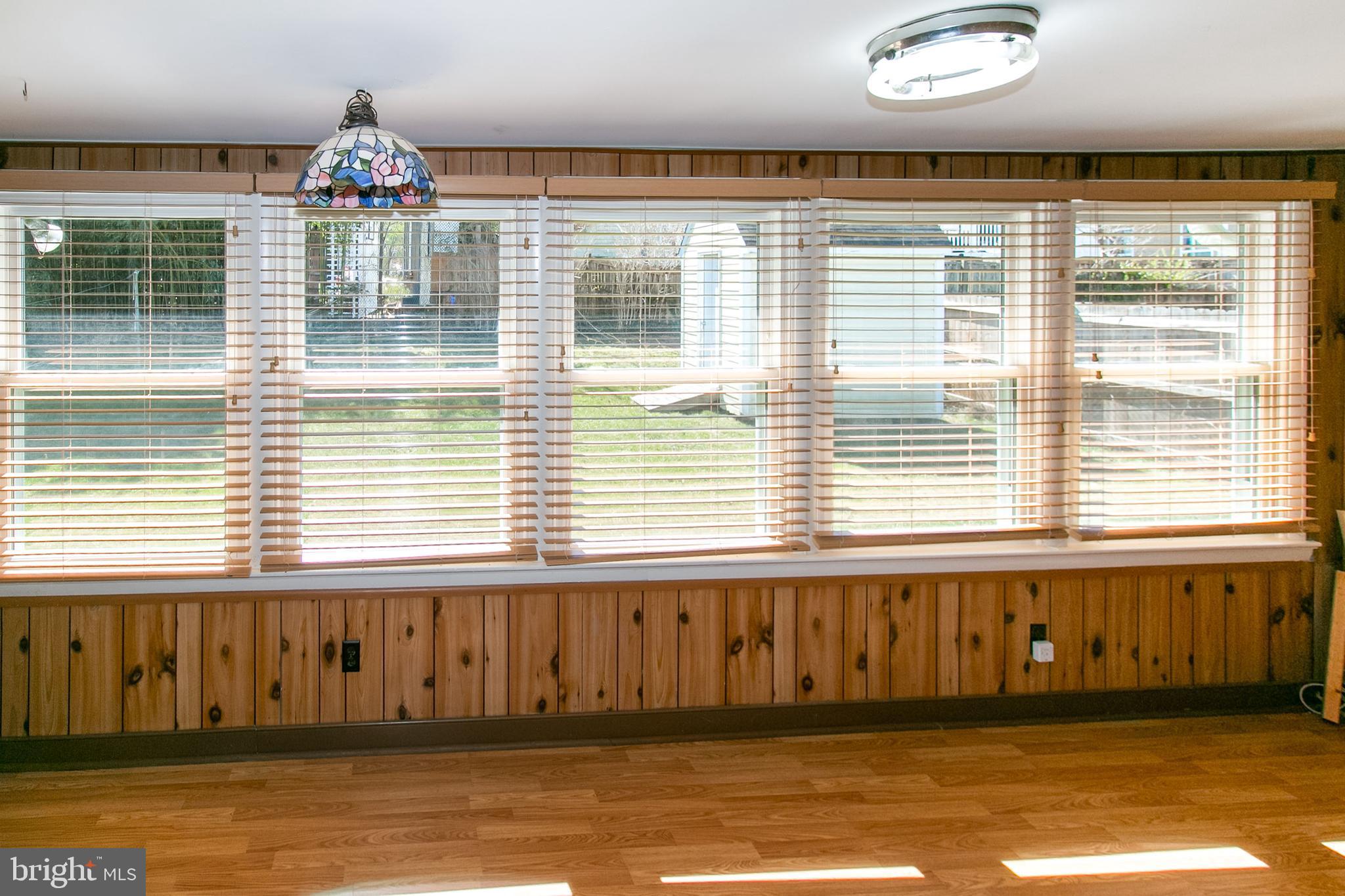 6939 Weston Road Falls Church, VA 22042 - Photo 14 of 25 a view of a windows