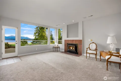 $2,395,000 | 11290 Anderson Landing Northwest, Silverdale, WA 98383