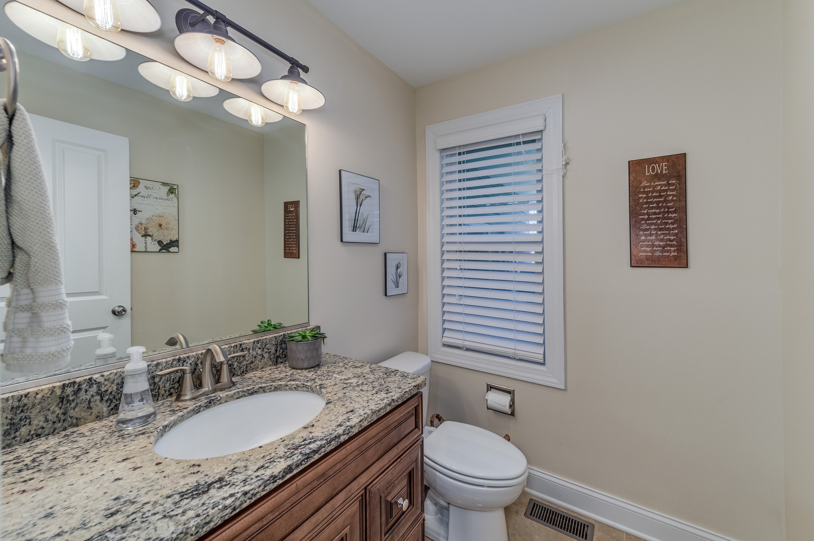 42W285 Foxfield Drive St. Charles, IL 60175 - Photo 12 of 32