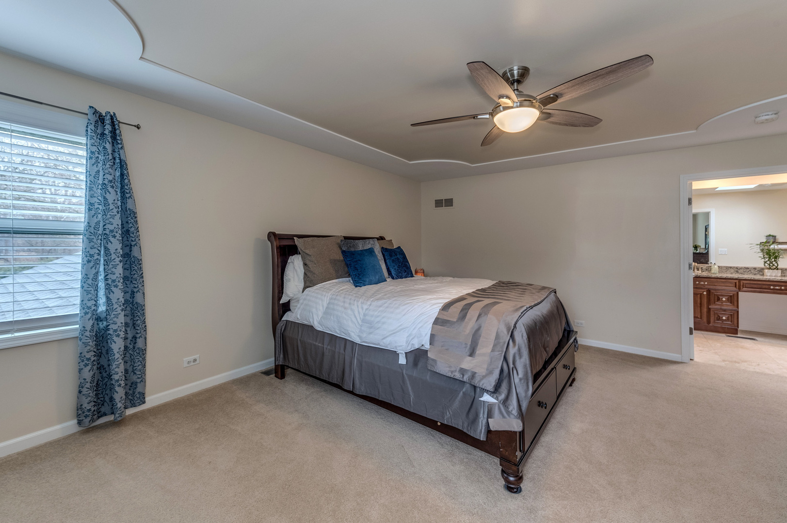 42W285 Foxfield Drive St. Charles, IL 60175 - Photo 15 of 32