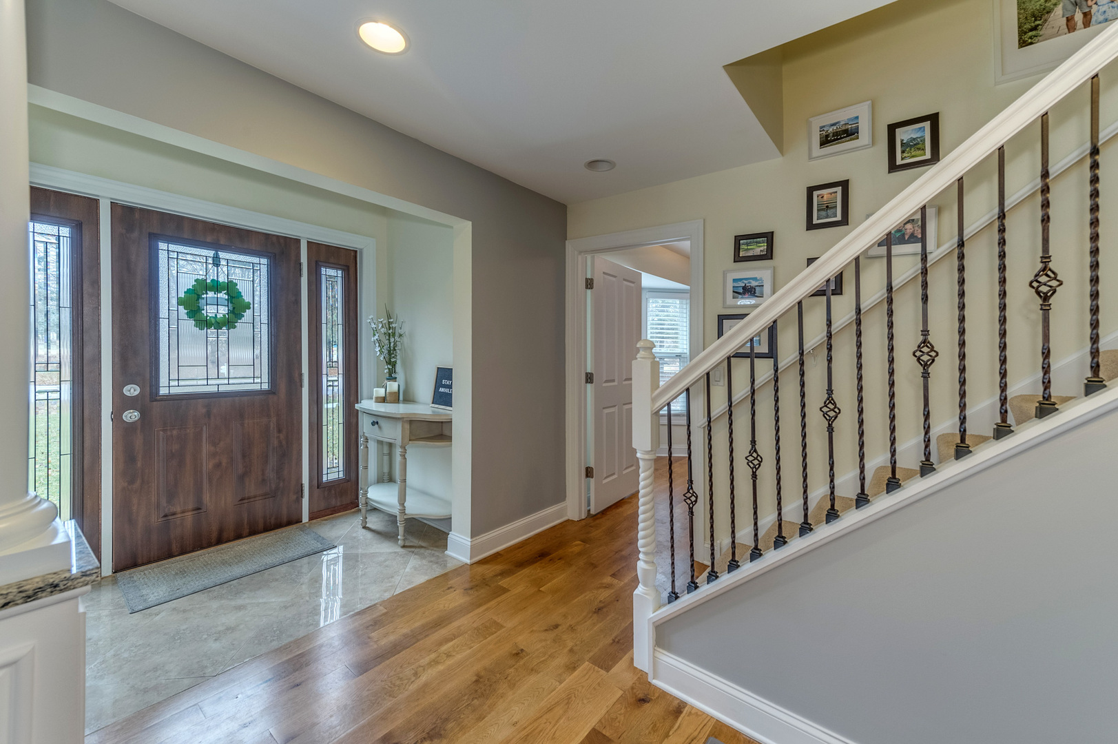 42W285 Foxfield Drive St. Charles, IL 60175 - Photo 3 of 32