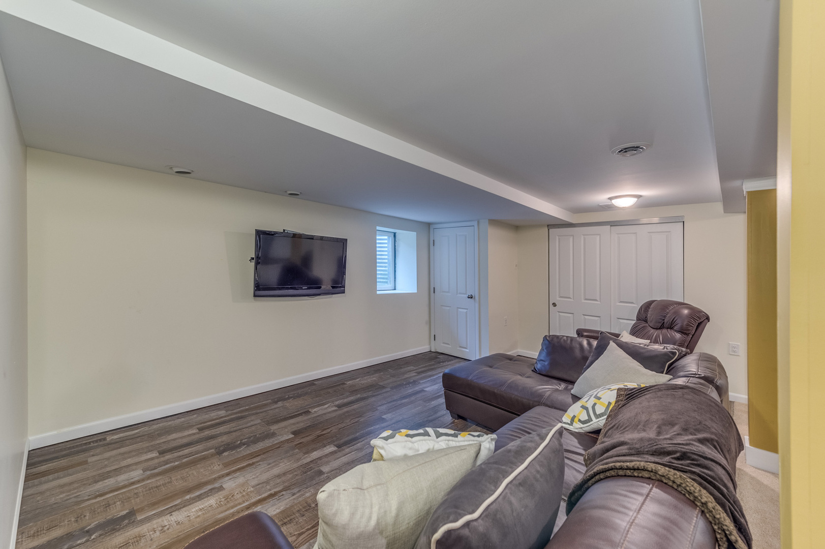 42W285 Foxfield Drive St. Charles, IL 60175 - Photo 24 of 32