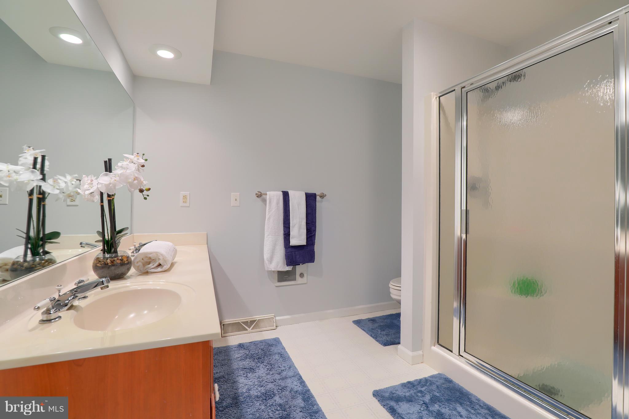 211 Evans Road Lititz, PA 17543 - Photo 18 of 37