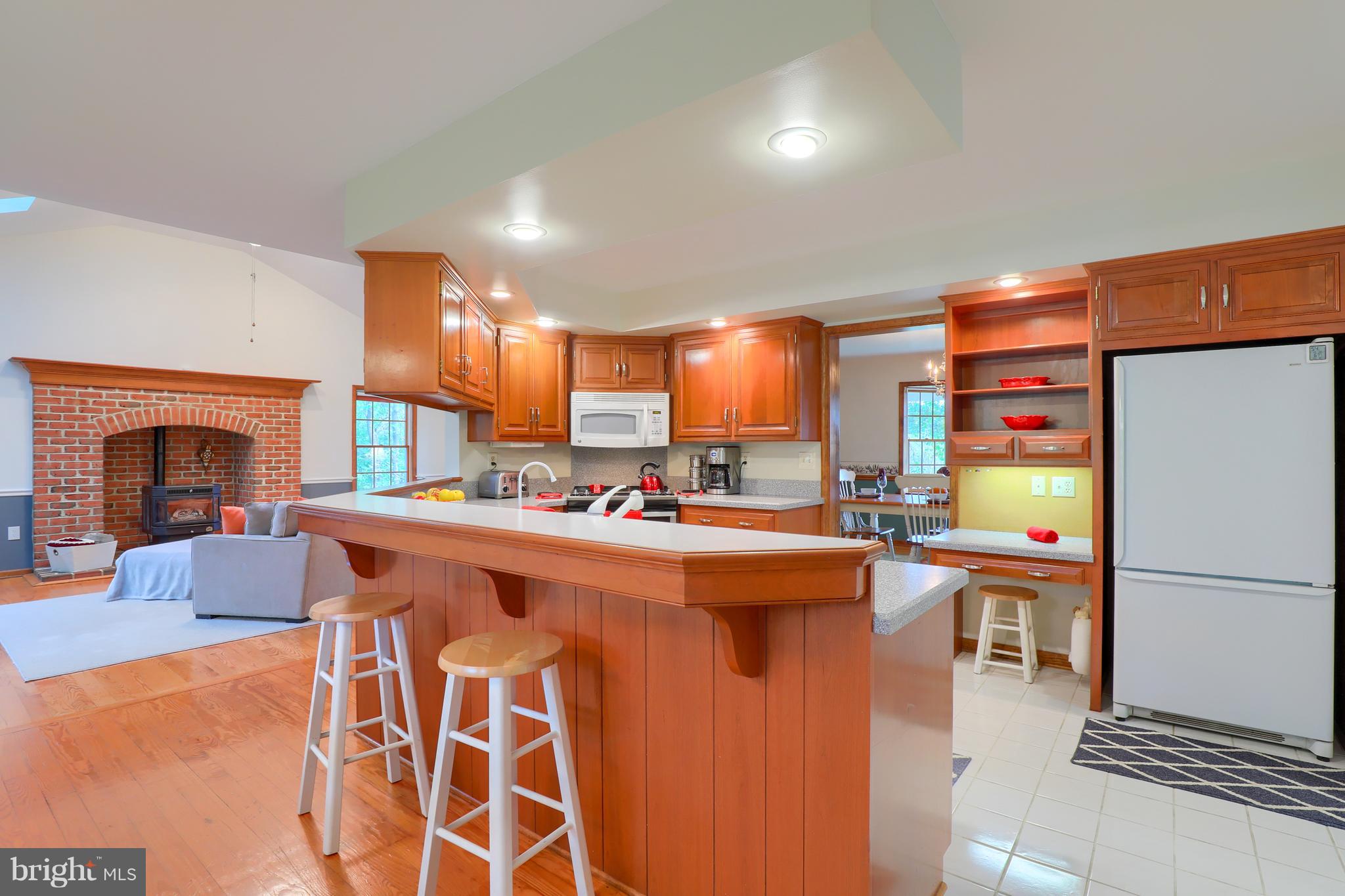211 Evans Road Lititz, PA 17543 - Photo 7 of 37