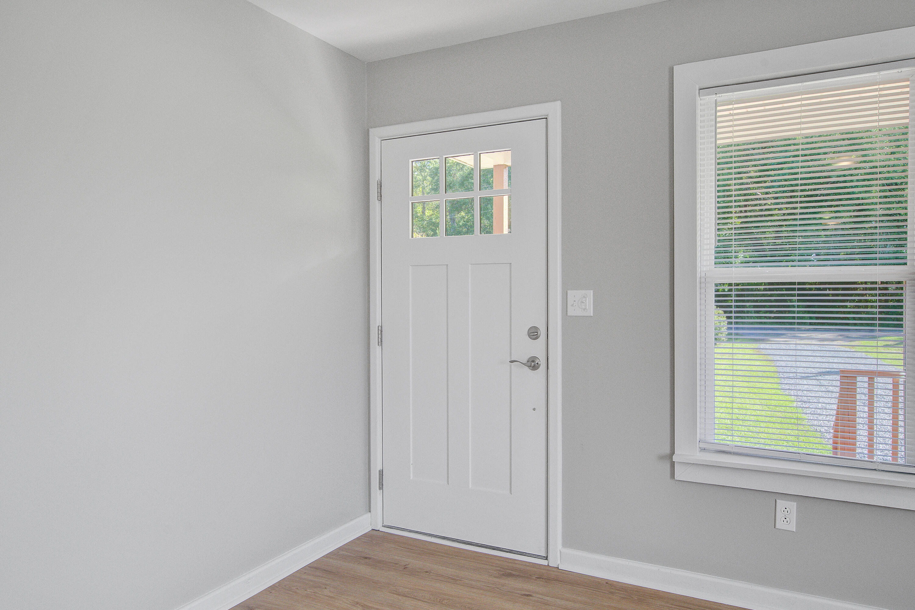 2543 Gibbs Road Johns Island, SC 29455 - Photo 6 of 28 2543 (4)