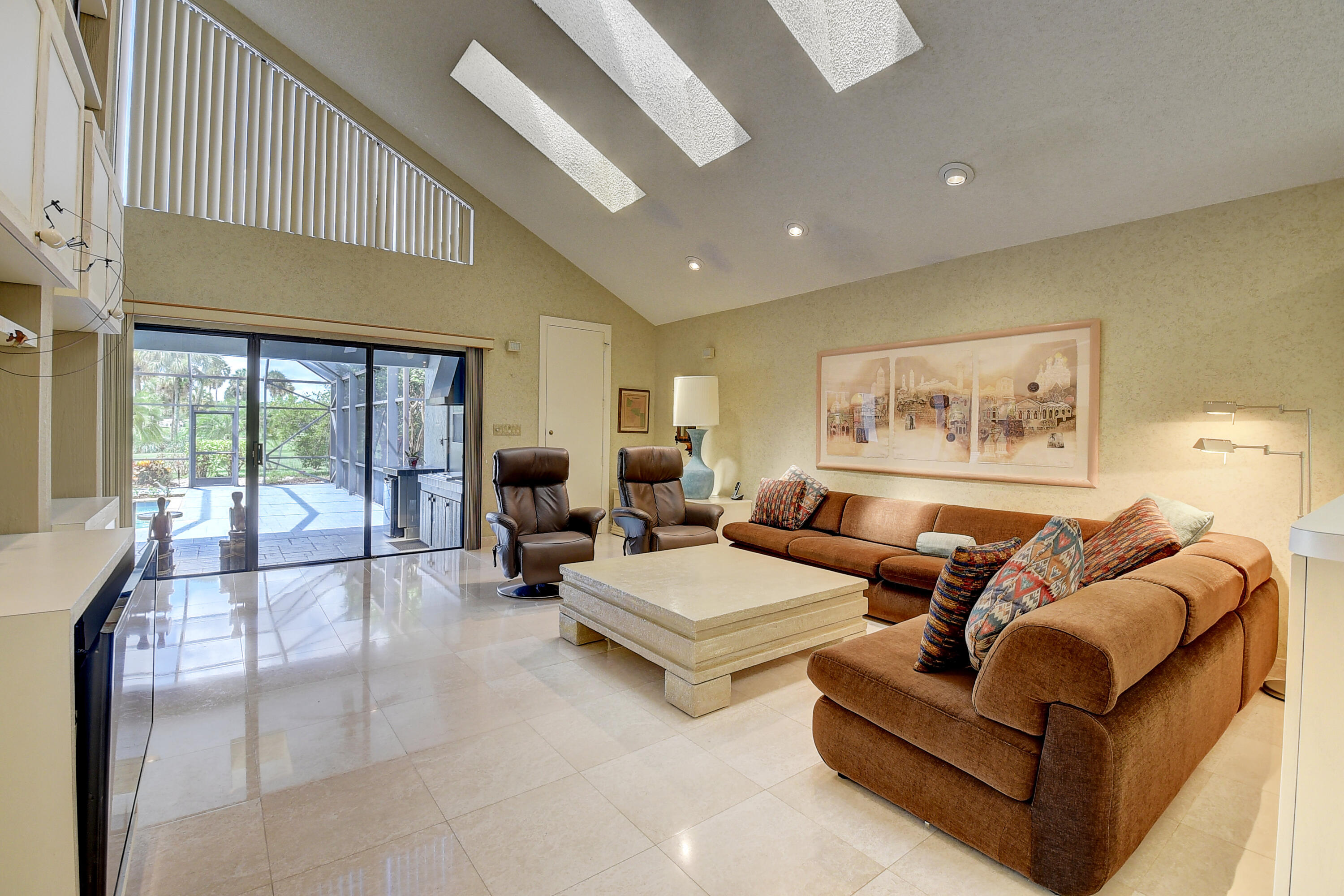 7544 Rexford Road Boca Raton, FL 33434 - Photo 13 of 105 2 (13)