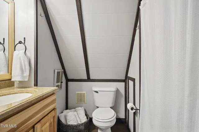 $449,000 | 8466 Courtland Road, Wise, VA 24293